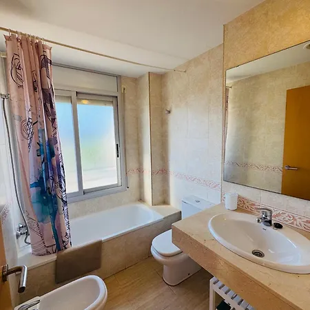 Magnifico Piso Con Terraza Grande Y Piscina Cerca De La Playa Apartment