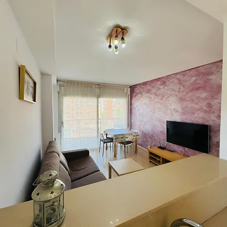 Magnifico Piso Con Terraza Grande Y Piscina Cerca De La Playa