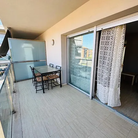 Magnifico Piso Con Terraza Grande Y Piscina Cerca De La Playa Apartment Lloret de Mar