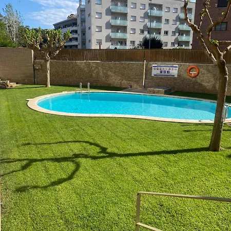 Magnifico Piso Con Piscina Y Terraza Grande Cerca De La Playa Appartement